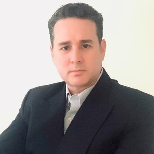 Christian Tufiño S.