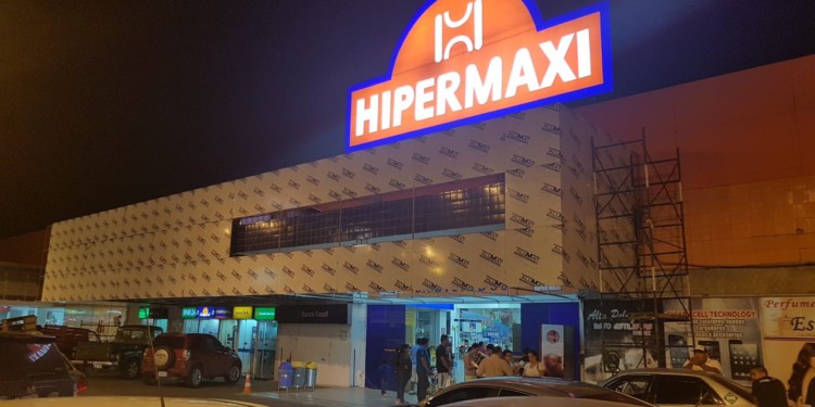  Supermercados Hipermaxi