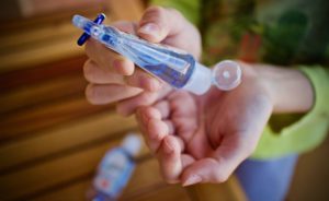 ¿Alcohol líquido o en gel, cuál es la mejor alternativa?