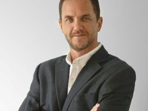  Jose Luna