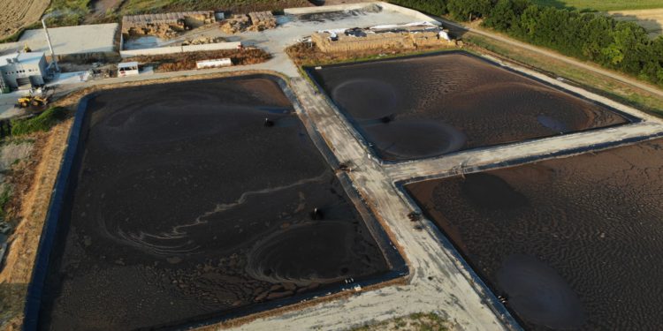  Dewatering of Industrial Sludge in Water Treatment