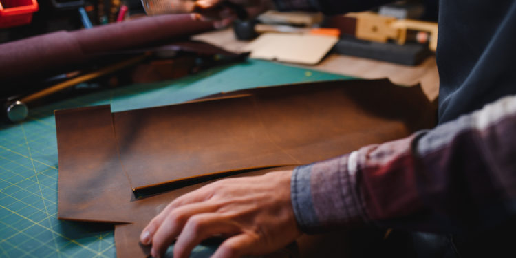  Diferencia entre bacteriostáticos y bactericidas: Su relevancia en la curtiembre